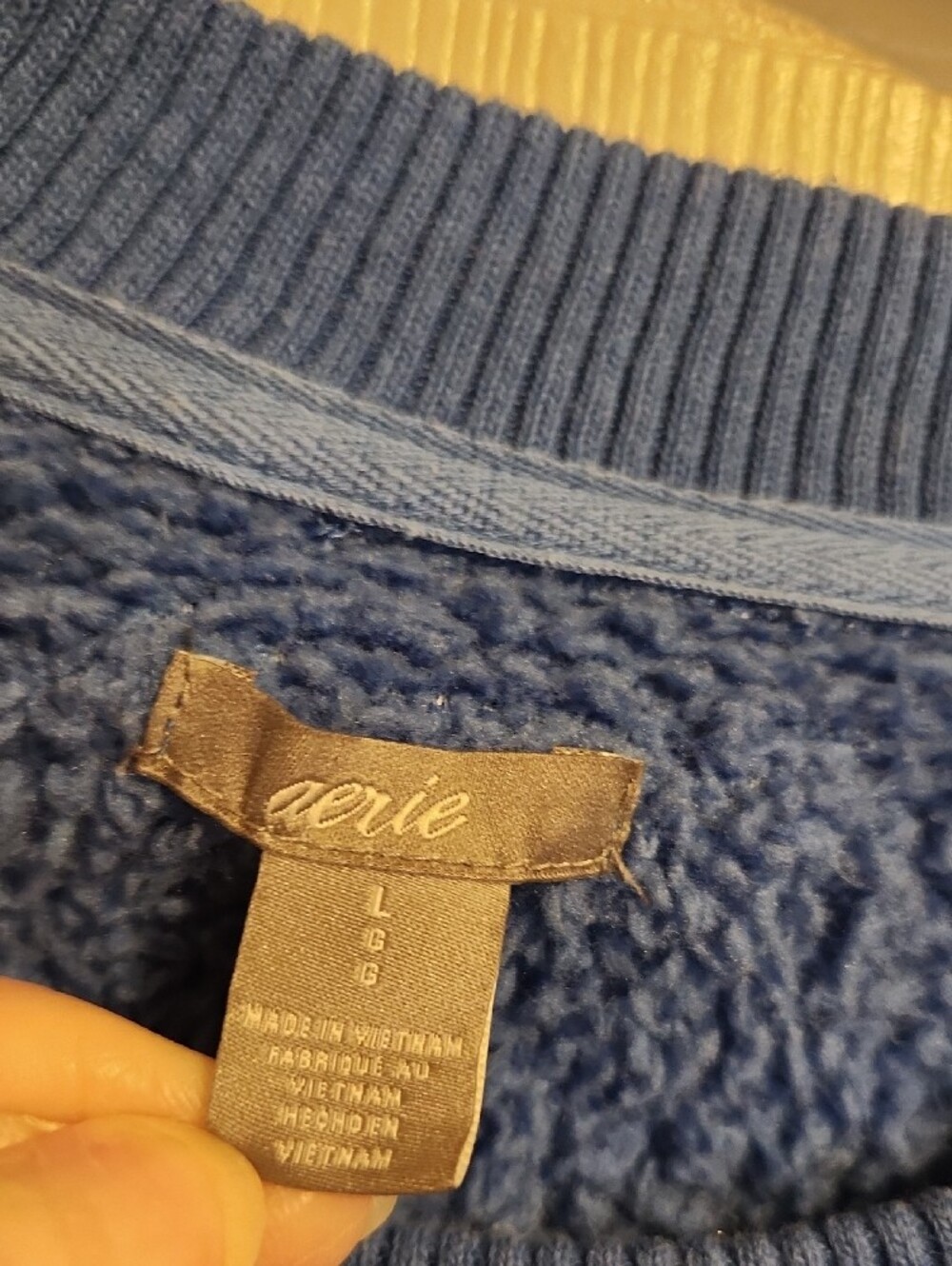 aerie Women's Plush Sherpa Sweater/Sweatshirt, Large, Very Warm & Cozy! - Picture 2 of 7